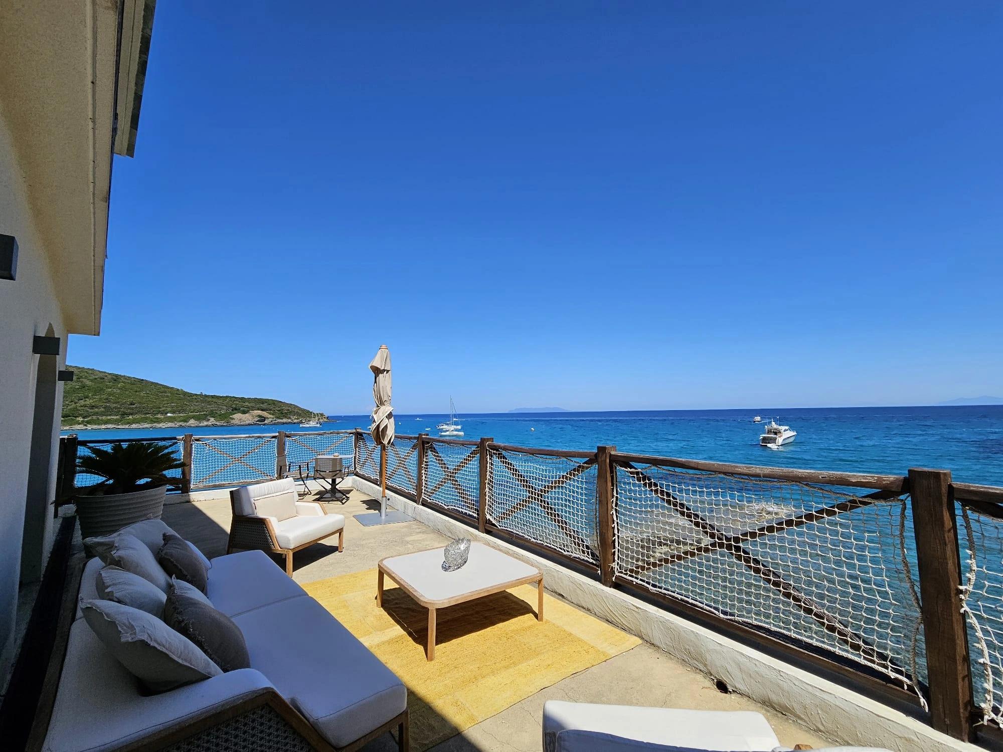 Alt à définir